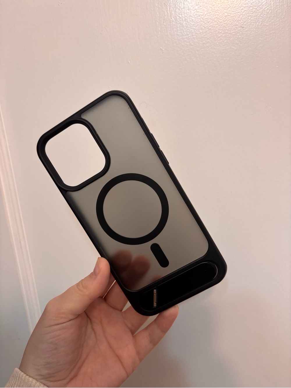 iPhone 14 Pro Max Black Phone Case with Magnetic Ring and Kickstand